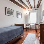 Apartment Mit Privater Terrasse By Interhome Venedig