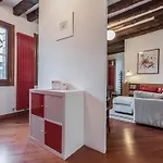 Mit Privater Terrasse By Interhome * Venise