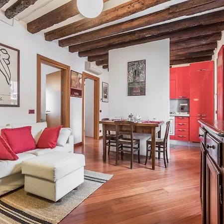 아파트 Mit Privater Terrasse By Interhome