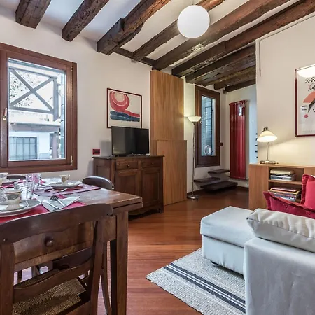 Mit Privater Terrasse By Interhome